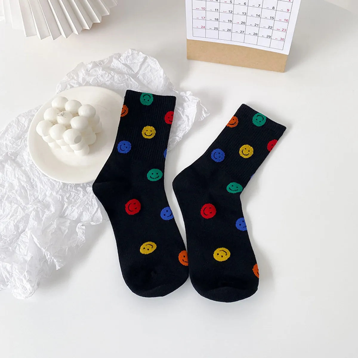 Women'S Casual Smile Face Cotton Crew Socks A Pair