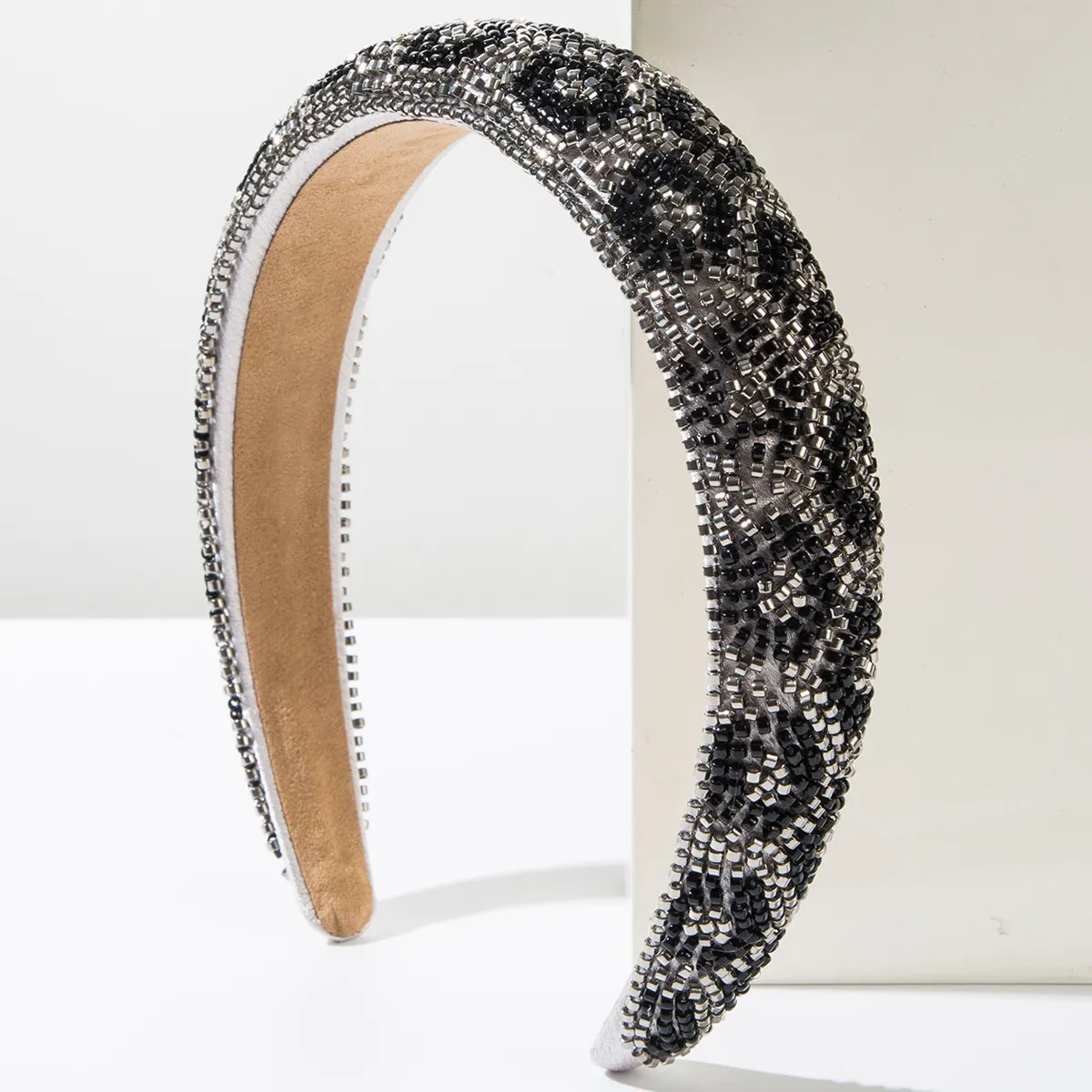 Women'S Casual Vacation Classic Style Leopard Beaded Alloy Cloth Beaded Hair Band