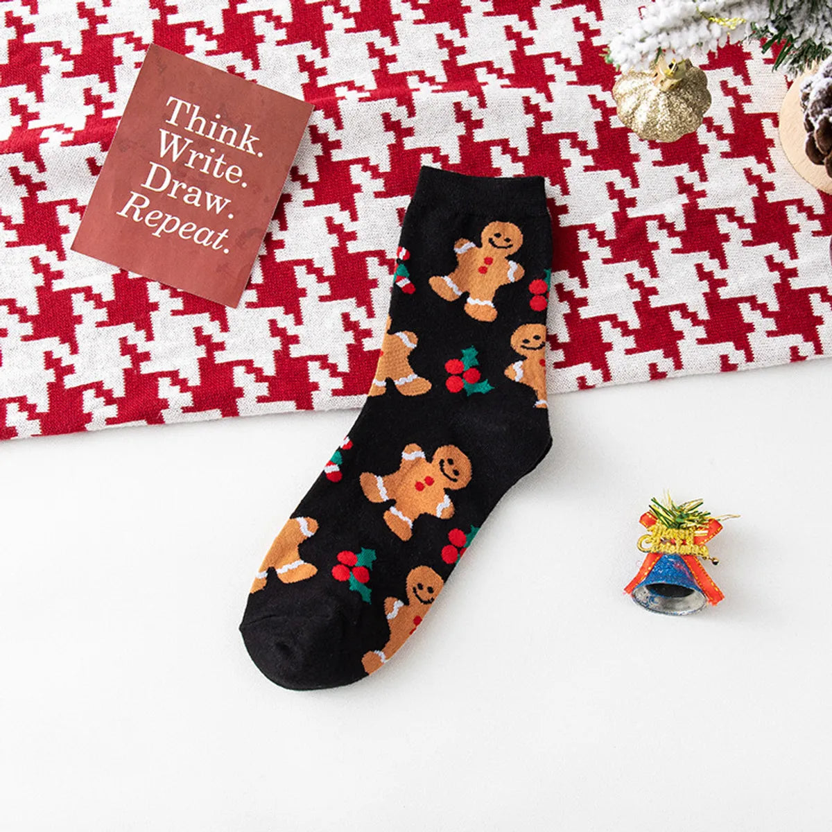 Women'S Christmas Cartoon Nylon Cotton Jacquard Crew Socks A Pair