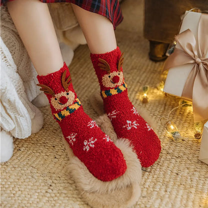 Women'S Christmas Cartoon Polyester Coral Fleece Crew Socks A Pair