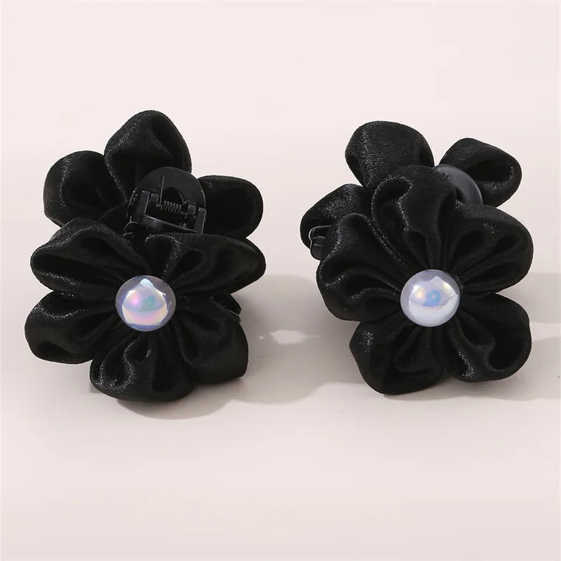 Women'S Cute Flower Artificial Pearl Cloth Hair Claws