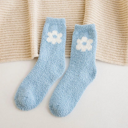 Women'S Cute Sweet Flower Polyester Jacquard Crew Socks A Pair