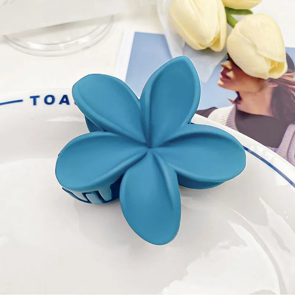 Women'S Elegant Flower Plastic Resin Hair Claws