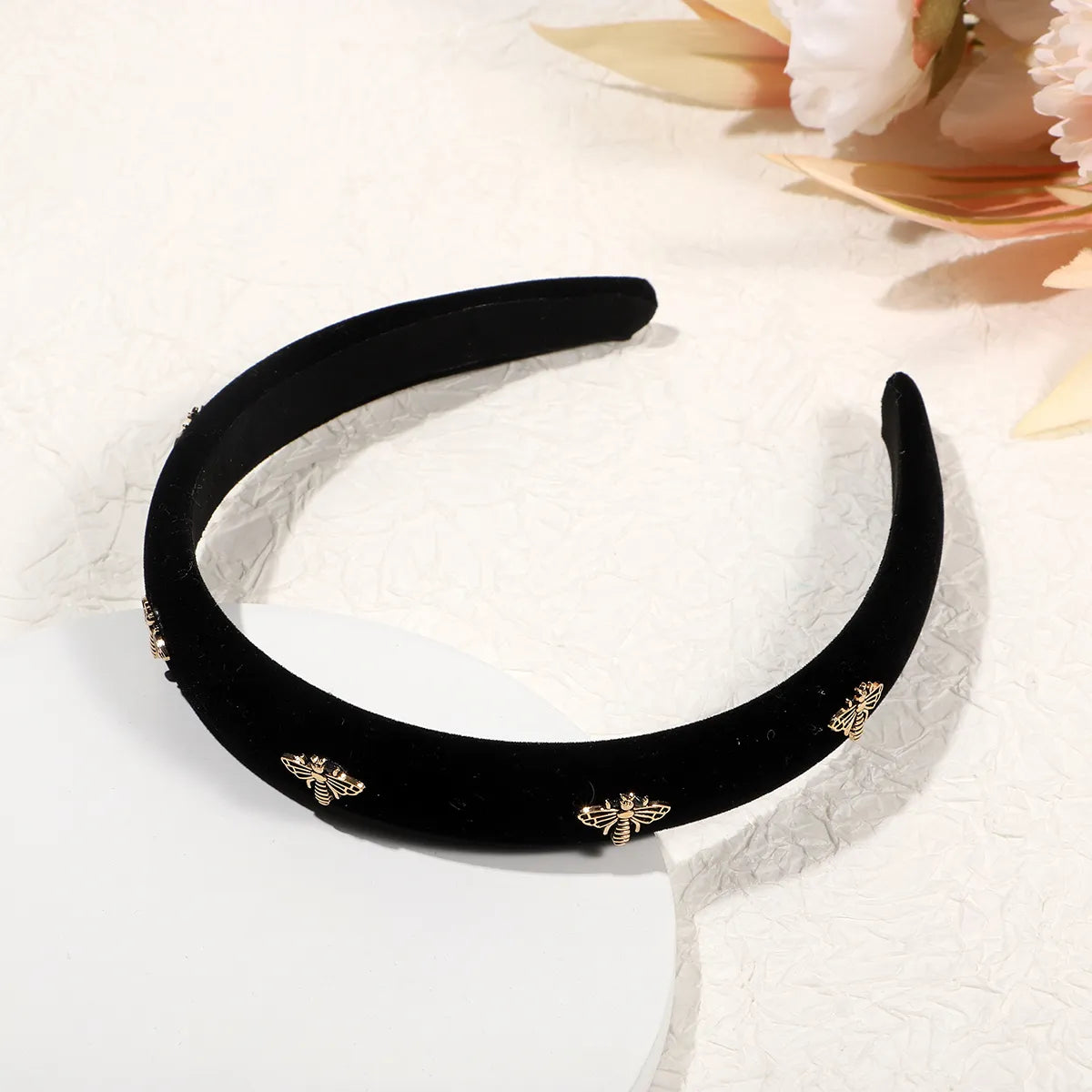 Women'S Elegant Simple Style Bee Flannel Hair Band