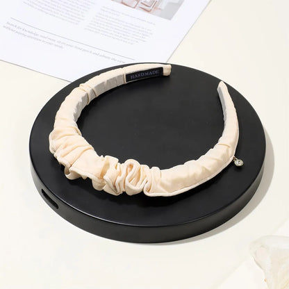 Women'S Elegant Sweet Artistic Solid Color Cloth Pleated Hair Band