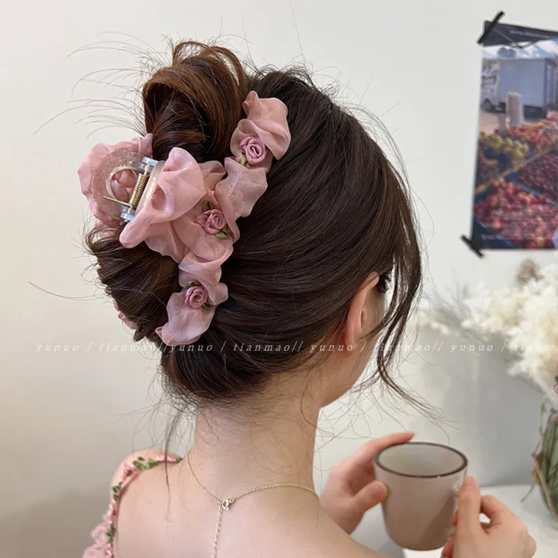 Women'S Elegant Sweet Flower Cloth Hair Claws