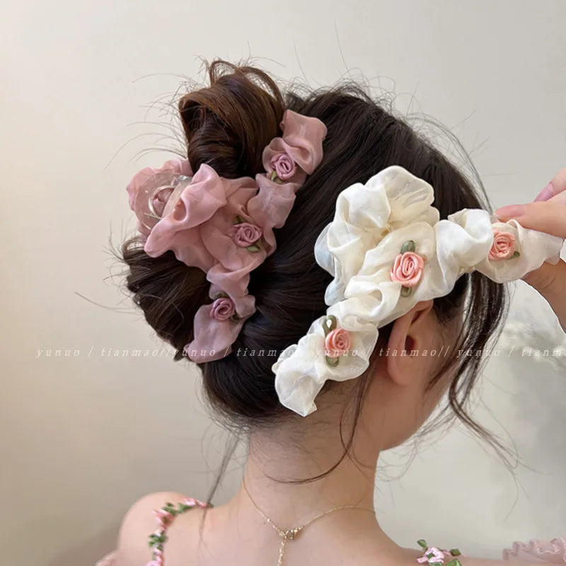 Women'S Elegant Sweet Flower Cloth Hair Claws