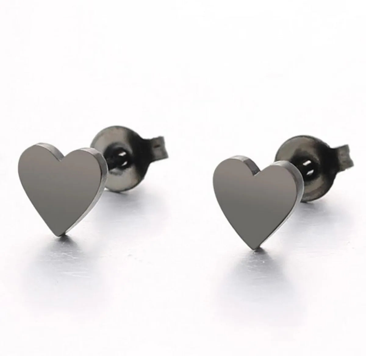 Women's Fashion Heart Stainless Steel No Inlaid Ear Studs Stainless Steel Earrings