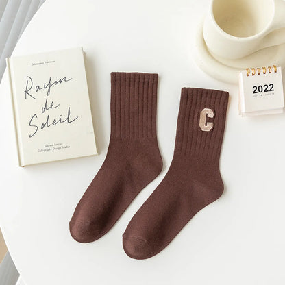 Women'S Fashion Letter Solid Color Cotton Crew Socks A Pair