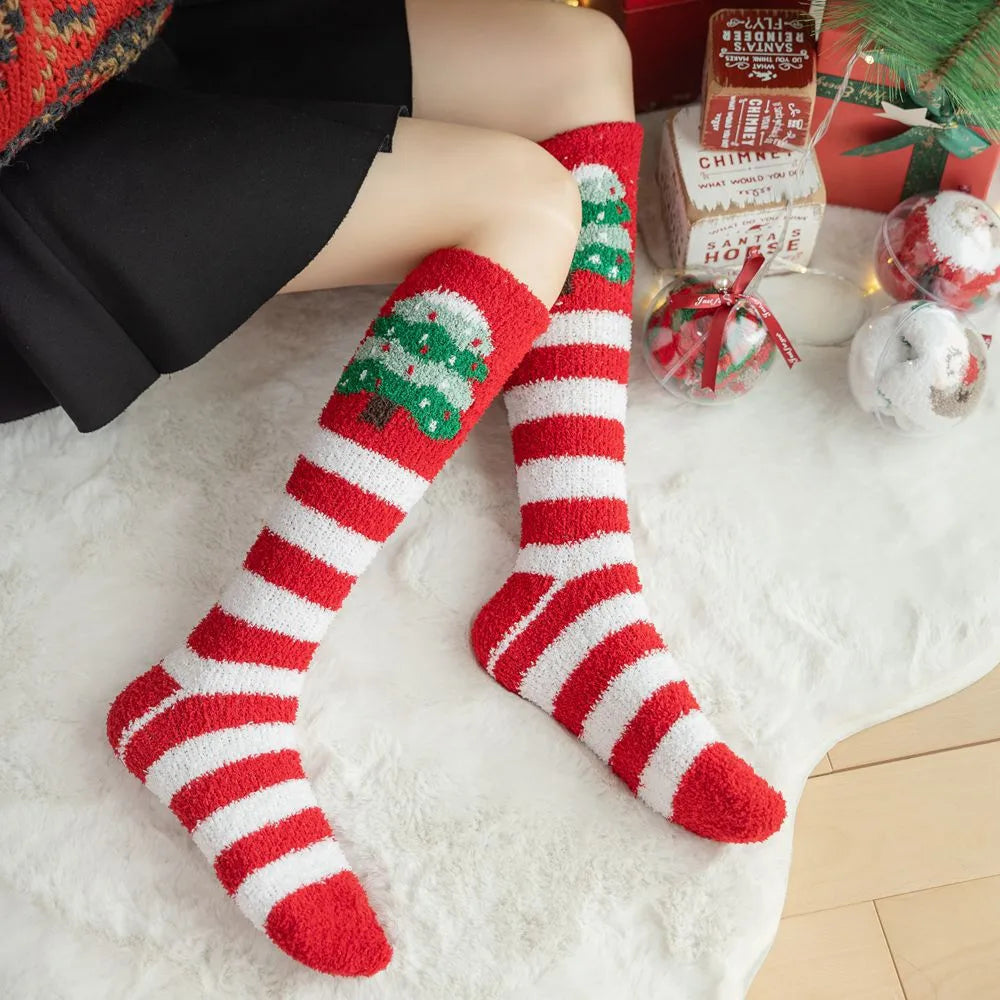 Women'S Fashion Santa Claus Snowman Elk Polyester Coral Fleece Embroidery Ankle Socks