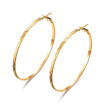 Women'S Retro Big Circle Alloy Earrings