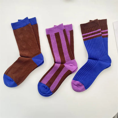 Women'S Retro Color Block Cotton Crew Socks A Pair