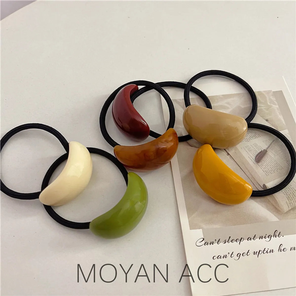 Women'S Simple Style Classic Style Solid Color Resin Hair Tie