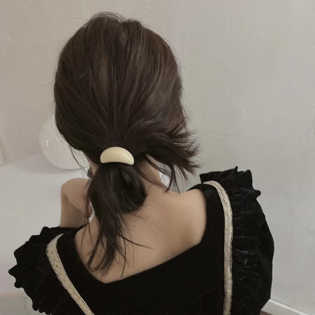 Women'S Simple Style Classic Style Solid Color Resin Hair Tie