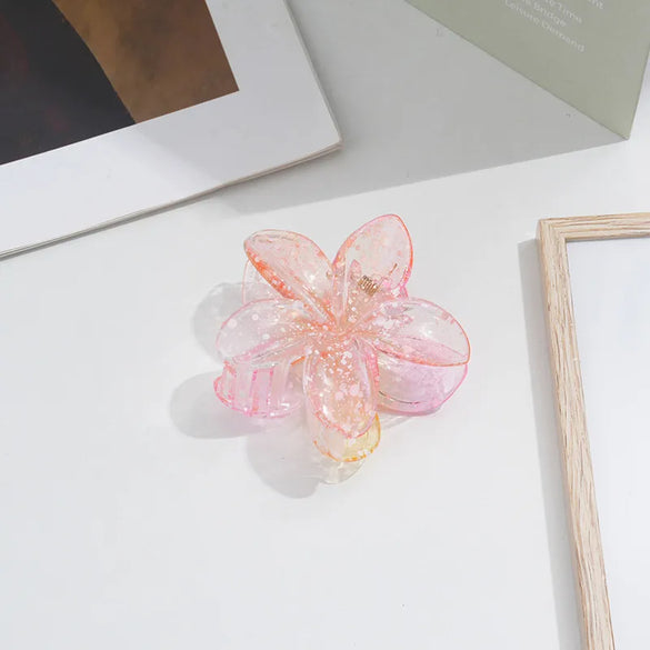 Women'S Simple Style Flower Plastic Resin Stoving Varnish Hair Claws