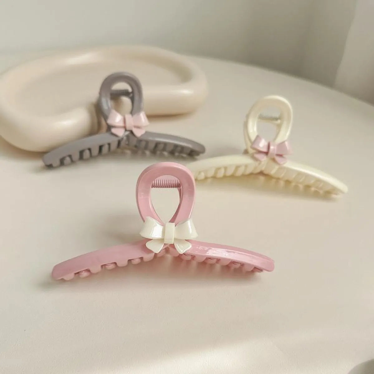 Women'S Sweet Bow Knot Plastic Hair Claws