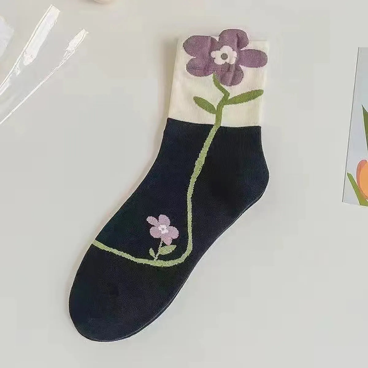 Women'S Sweet Flower Polyester Cotton Crew Socks A Pair