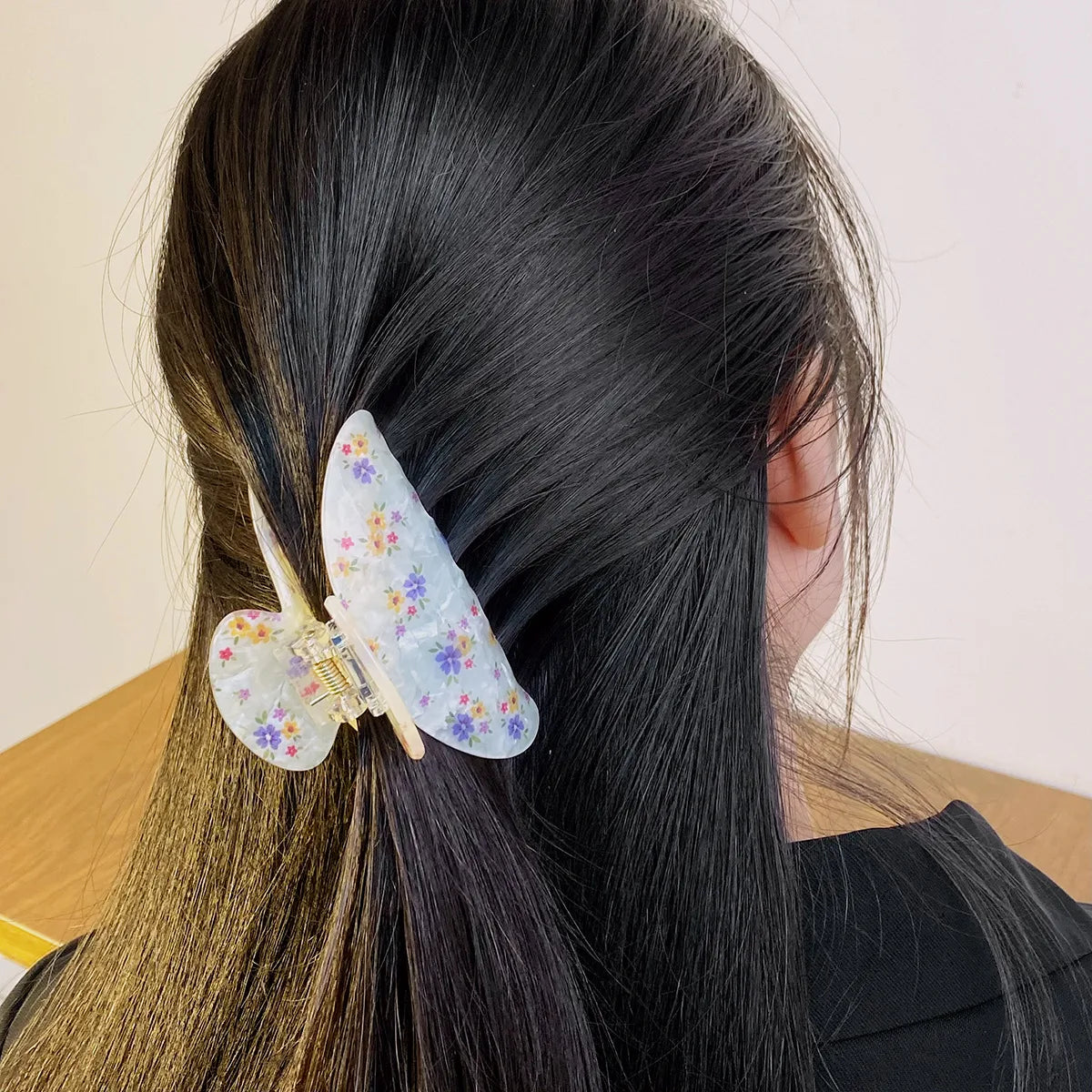 Women'S Sweet Geometric Arylic Hair Claws