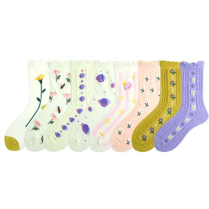 Women'S Sweet Heart Shape Cotton Jacquard Crew Socks A Pair