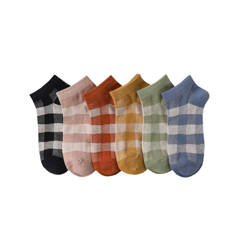 Women'S Sweet Plaid Cotton Crew Socks A Pair