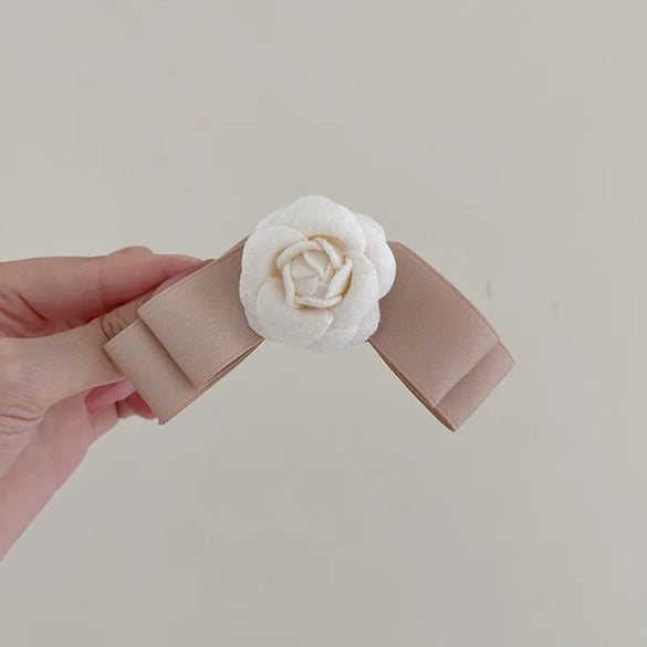 Women'S Sweet Simple Style Flower Cloth Hair Clip