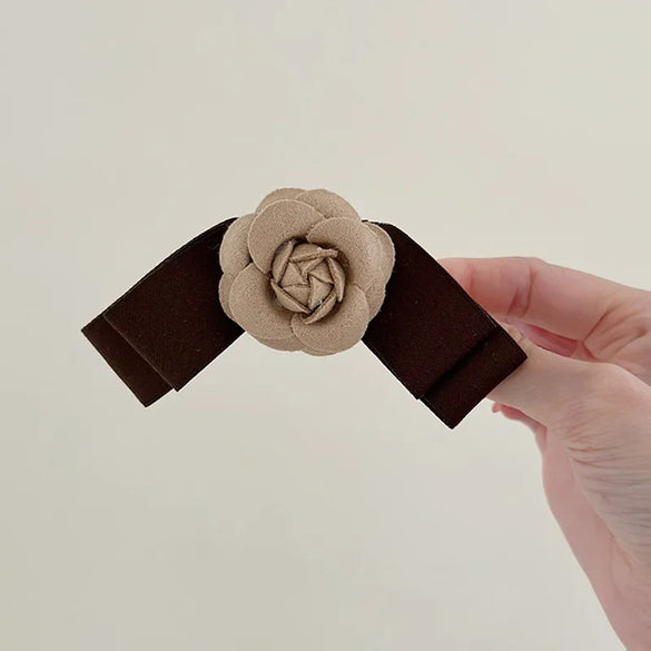 Women'S Sweet Simple Style Flower Cloth Hair Clip