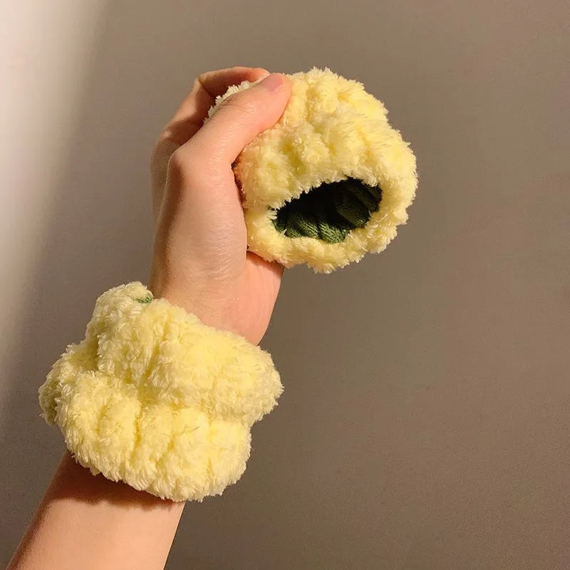 Women'S Sweet Simple Style Pineapple Plush Hair Band Wristband