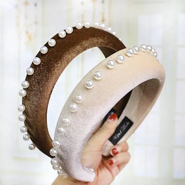 Women'S Sweet Simple Style Solid Color Cloth Inlay Pearl Hair Band