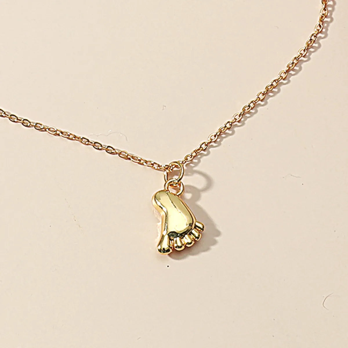 Women'S Titanium Steel Pendent Inlaid Zircon Heart Necklace