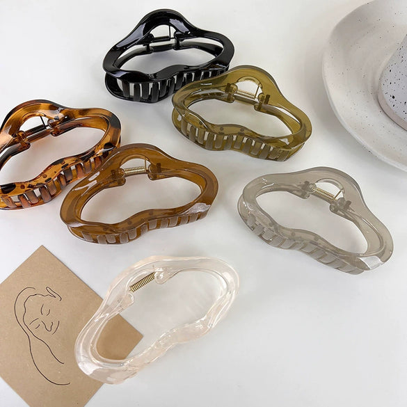 Women's Acrylic Large Shark Clip Headwear Stamping Hairpin