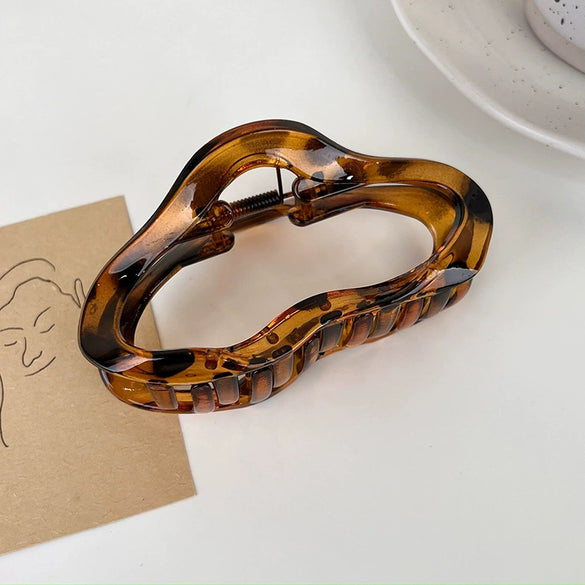 Women's Acrylic Large Shark Clip Headwear Stamping Hairpin