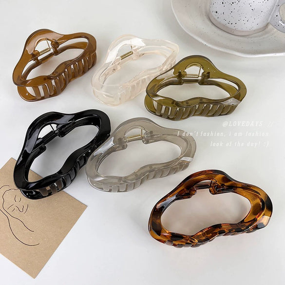 Women's Acrylic Large Shark Clip Headwear Stamping Hairpin