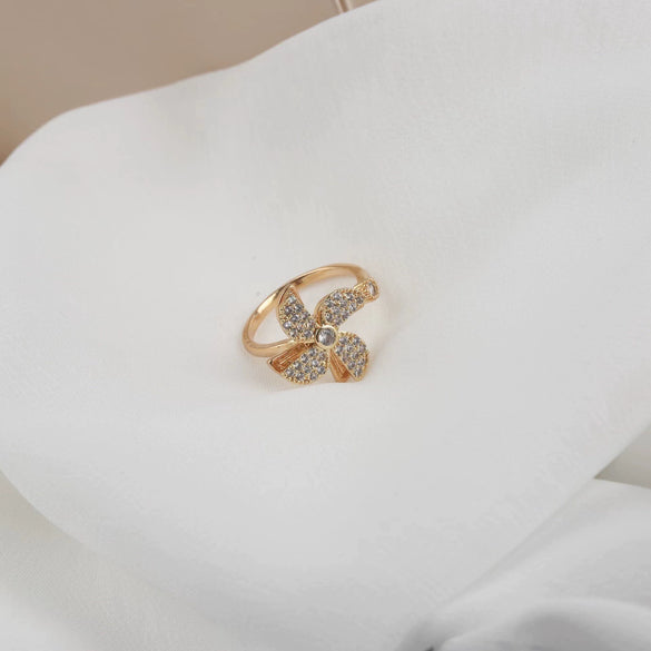 Women's Adjustable Opening Rotating Ring Copper Flower Design Electroplated Light Luxury Accessories