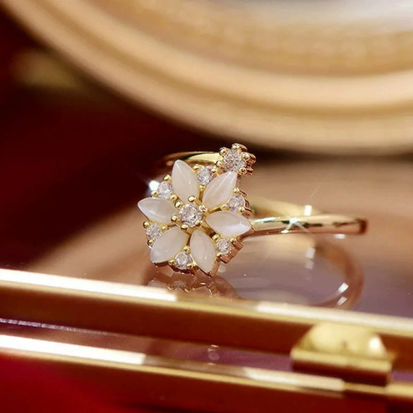 Women's Adjustable Opening Rotating Ring Copper Flower Design Electroplated Light Luxury Accessories