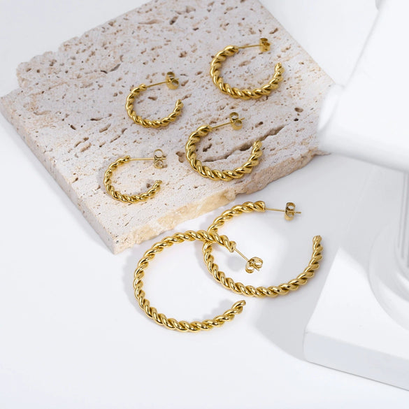 Women's All Match Twist Earrings In Stainless Steel With Geometric Design And Pvdp Furnace Real Gold Treatment