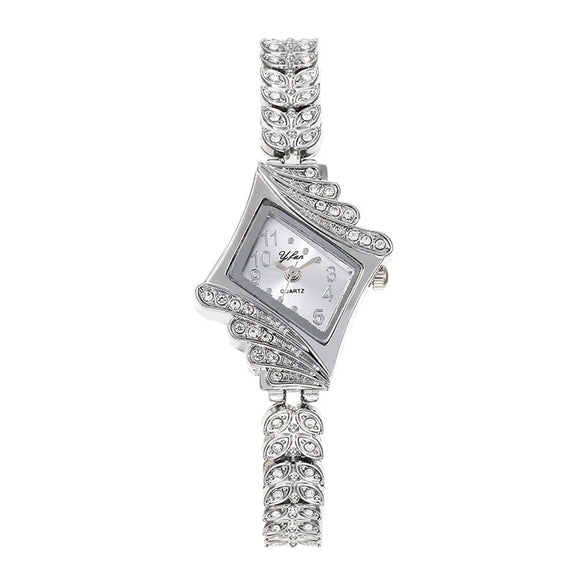 Women's Alloy And Imitation Leather Bracelet Fashion Quartz Watch With Round Dial And Rhinestones