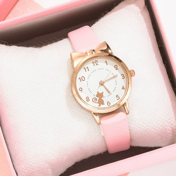 Women's Alloy And Imitation Leather Fresh Cute Cat Quartz Watch With Round Dial And Titanium Buckle