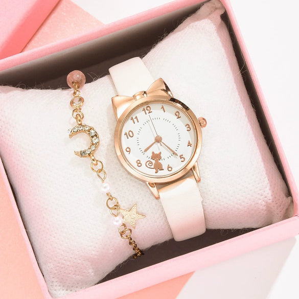 Women's Alloy And Imitation Leather Fresh Cute Cat Quartz Watch With Round Dial And Titanium Buckle