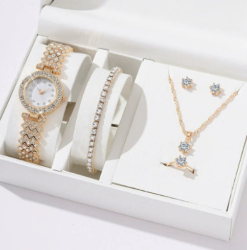 Women's Alloy And Stainless Steel Casual Fashion Rectangle Dial Quartz Watch