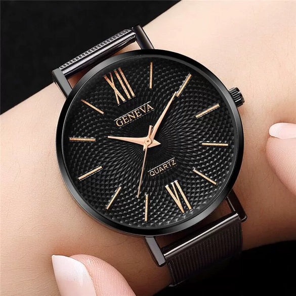 Women's Alloy And Stainless Steel Fashion Printed Round Dial Quartz Watch With Mesh Band