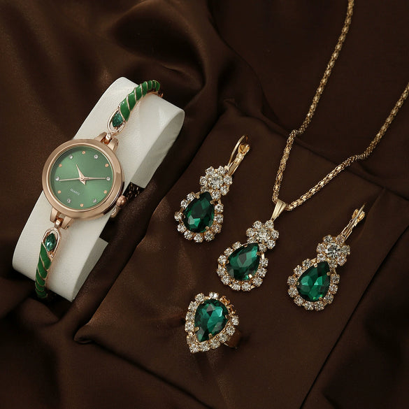 Women's Alloy And Stainless Steel Quartz Watch Bracelet Necklace Set With Round Dial Fashion Style