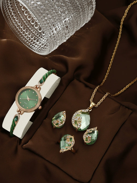 Women's Alloy And Stainless Steel Quartz Watch Bracelet Necklace Set With Round Dial Fashion Style