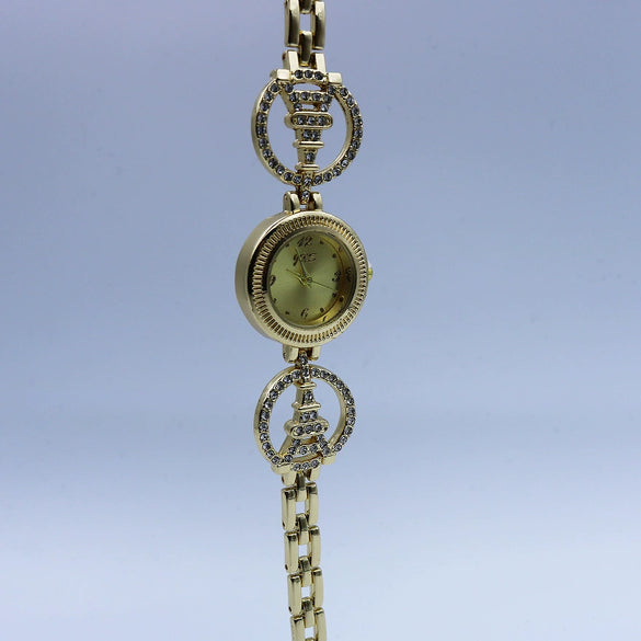 Women's Alloy And Stainless Steel Round Dial Quartz Bracelet Watch Leisure Style