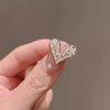 Women's Alloy Animal Pattern Electroplated Antiexposure Buckle Small Brooch Fashion Collar Pin