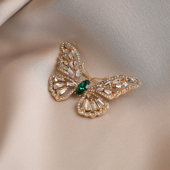 Women's Alloy Animal Shaped Butterfly Brooch With Electroplating Design Fashion Clothing Accessory