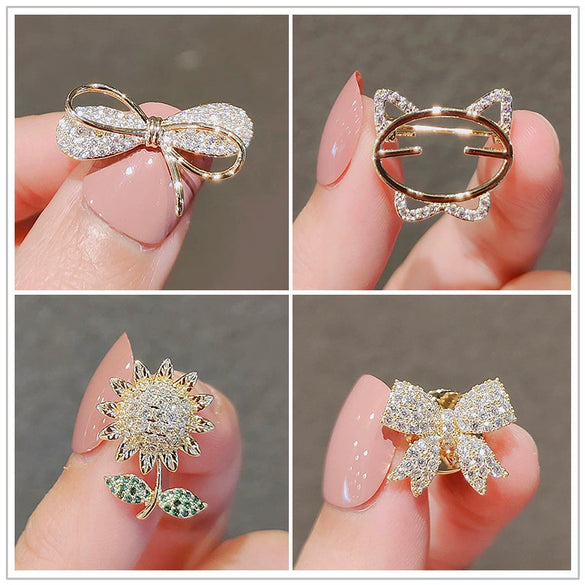 Women's Alloy Antiglare Brooch With Flower Pattern And Electroplating Treatment
