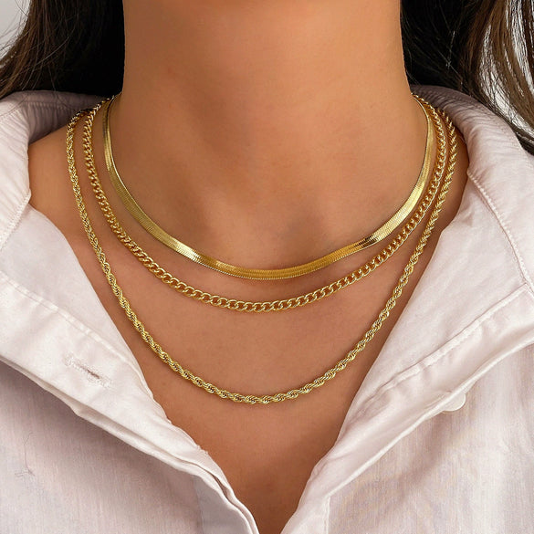 Women's Alloy Box Chain Multilayer Stacked Vintage Golden Necklace With Geometric Design And Electroplating