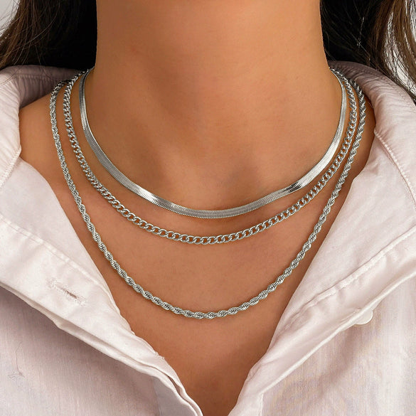 Women's Alloy Box Chain Multilayer Stacked Vintage Golden Necklace With Geometric Design And Electroplating