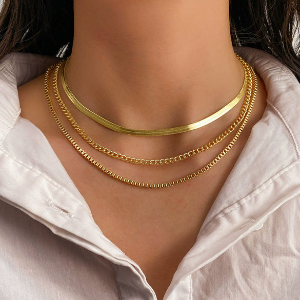 Women's Alloy Box Chain Multilayer Stacked Vintage Golden Necklace With Geometric Design And Electroplating