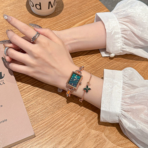 Women's Alloy Bracelet Quartz Watch With Square Dial And Lobster Clasp Leisure Style